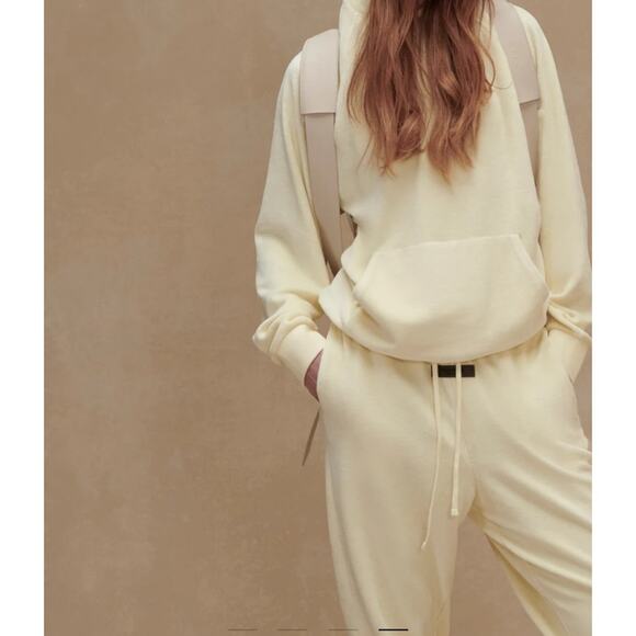 ESSENTIALS Womens Velour Pant - Picture 1 of 11